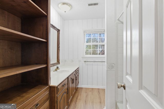 304 Beaver Brook Drive, Toccoa, GA 30577