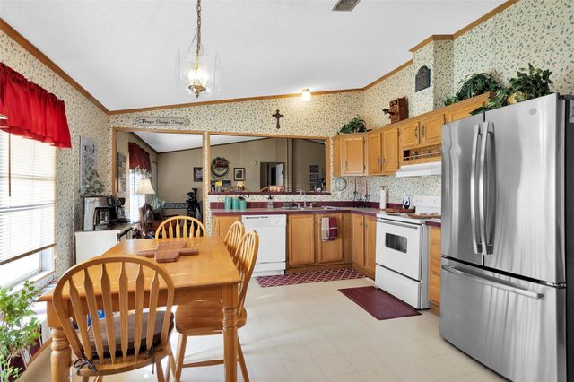 16823 Highway 105 E, Plantersville, TX 77363