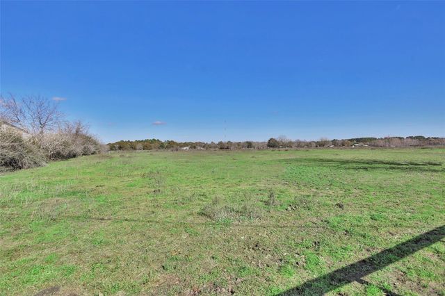 16823 Highway 105 E, Plantersville, TX 77363