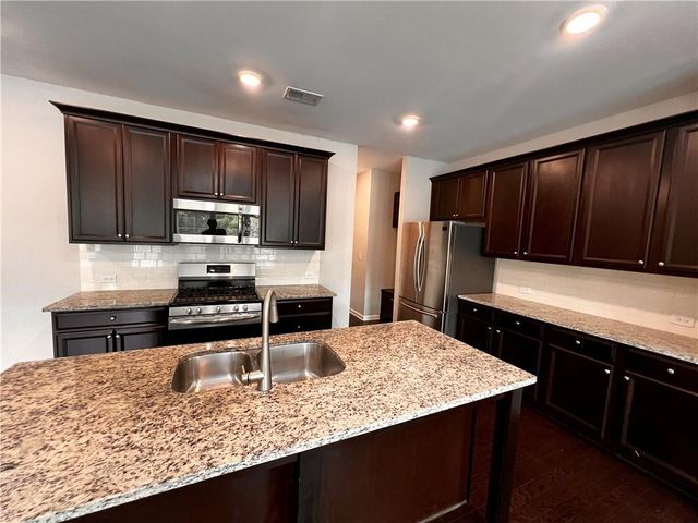 4305 Bryton Trace Drive, Cumming, GA 30041