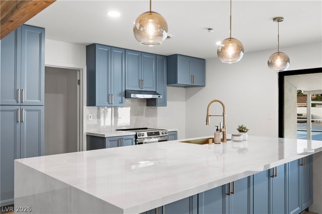 2106 West Oakey Boulevard, Las Vegas, NV 89102
