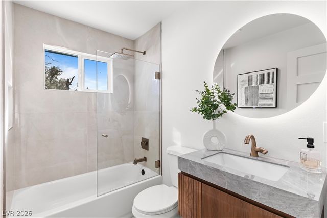 2106 West Oakey Boulevard, Las Vegas, NV 89102