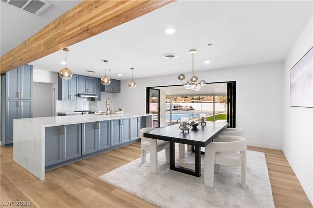 2106 West Oakey Boulevard, Las Vegas, NV 89102