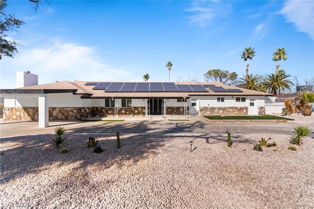 2106 West Oakey Boulevard, Las Vegas, NV 89102