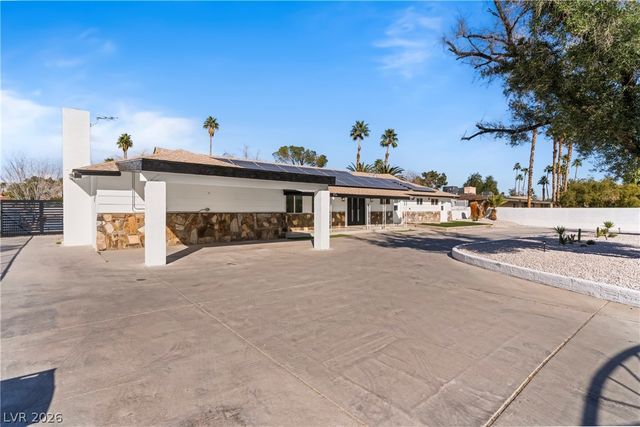 2106 West Oakey Boulevard, Las Vegas, NV 89102