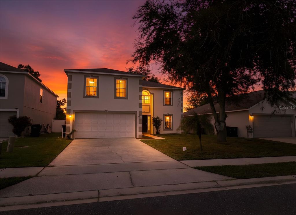 329 BLAKE AVENUE, Davenport, FL 33897