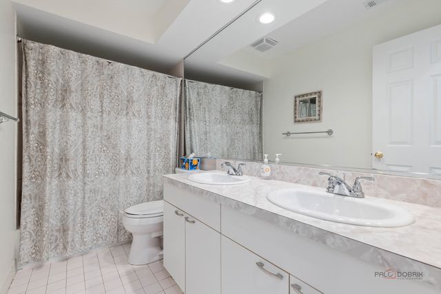 737 Joel Lane, Buffalo Grove, IL 60089