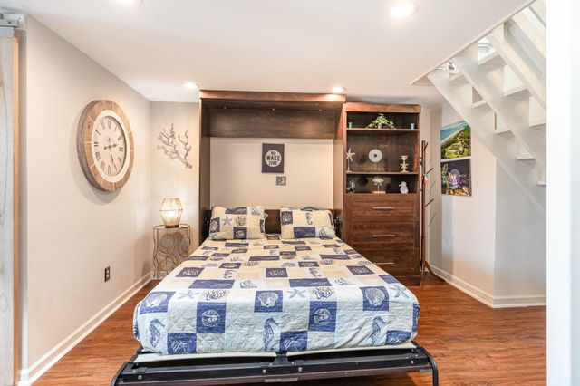 1860 Auburn Ln Apt 19E, Surfside Beach, SC 29575