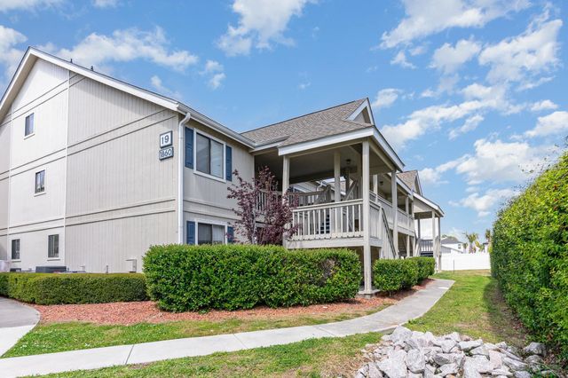 1860 Auburn Ln Apt 19E, Surfside Beach, SC 29575
