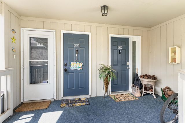 1860 Auburn Ln Apt 19E, Surfside Beach, SC 29575