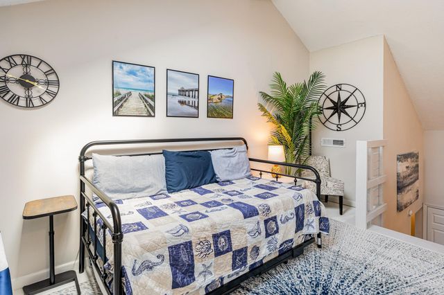 1860 Auburn Ln Apt 19E, Surfside Beach, SC 29575