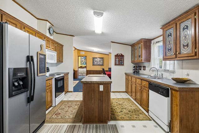 2484 W Leatherwood Rd, Cumberland Furnace, TN 37051