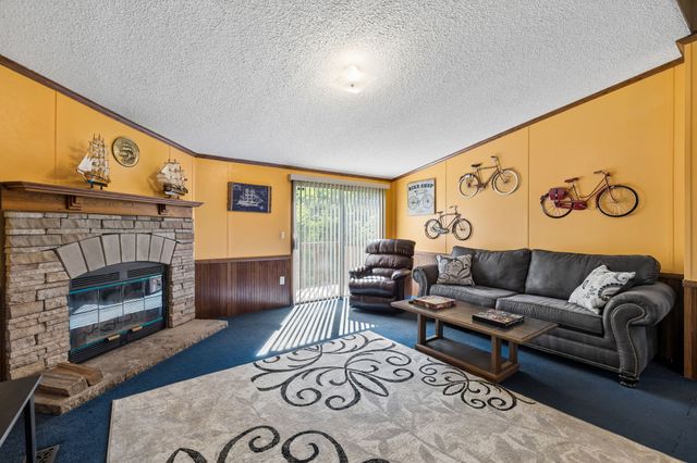 2484 W Leatherwood Rd, Cumberland Furnace, TN 37051