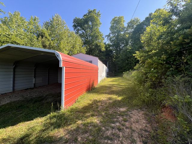 2484 W Leatherwood Rd, Cumberland Furnace, TN 37051