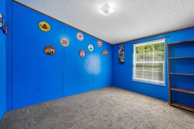 2484 W Leatherwood Rd, Cumberland Furnace, TN 37051