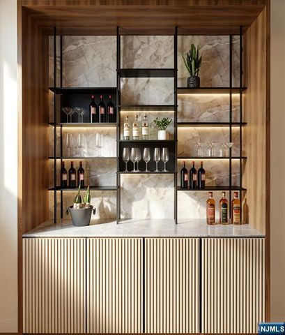 158 Oxford Drive, Tenafly, NJ 07670