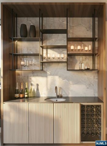 158 Oxford Drive, Tenafly, NJ 07670