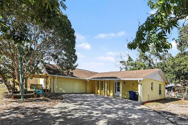 2874 INDIANWOOD DRIVE, Sarasota, FL 34232