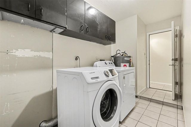 2874 INDIANWOOD DRIVE, Sarasota, FL 34232