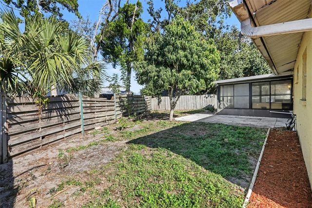 2874 INDIANWOOD DRIVE, Sarasota, FL 34232