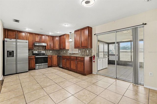 2874 INDIANWOOD DRIVE, Sarasota, FL 34232