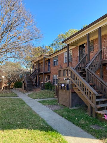 2707 Riedling Dr B1, Louisville, KY 40206