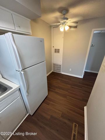 2707 Riedling Dr B1, Louisville, KY 40206