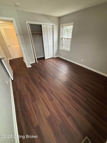 2707 Riedling Dr B1, Louisville, KY 40206