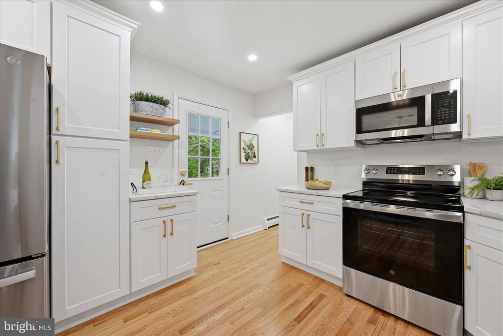 Image 19 of property listing at 137 MALONEY RD, Elkton, MD 21921