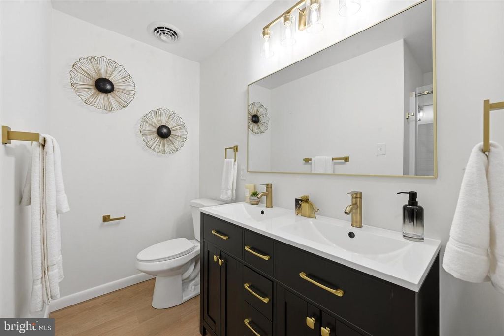 Image 27 of property listing at 137 MALONEY RD, Elkton, MD 21921