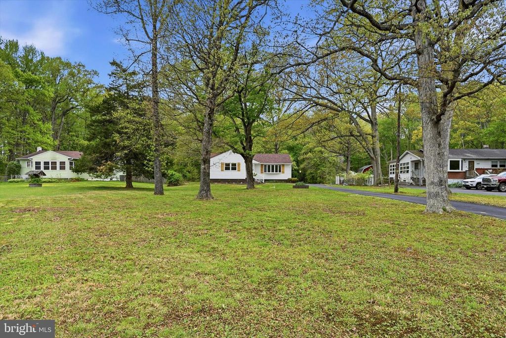 Image 4 of property listing at 137 MALONEY RD, Elkton, MD 21921