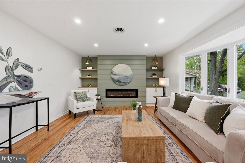 Image 8 of property listing at 137 MALONEY RD, Elkton, MD 21921