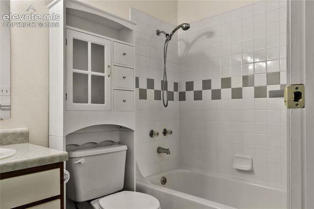 2137 Denton Grove 201, Colorado Springs, CO 80919