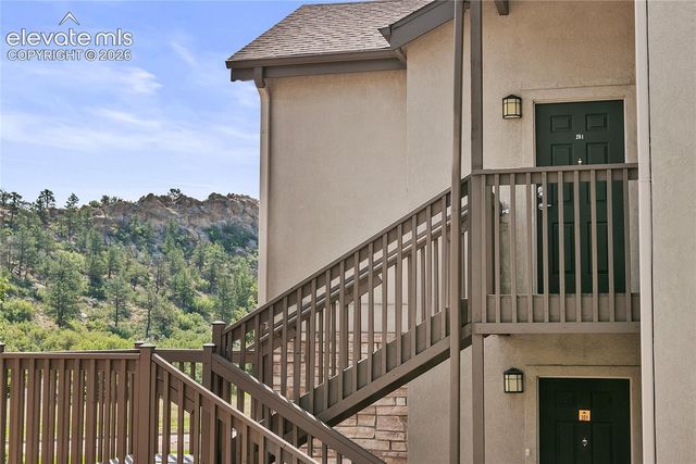 2137 Denton Grove 201, Colorado Springs, CO 80919