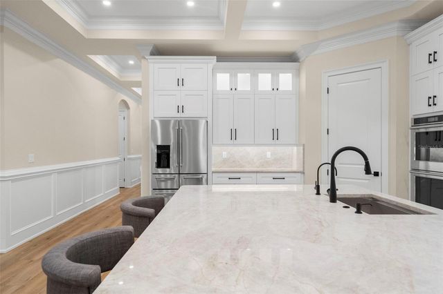 324 3RD AVENUE N, Safety Harbor, FL 34695