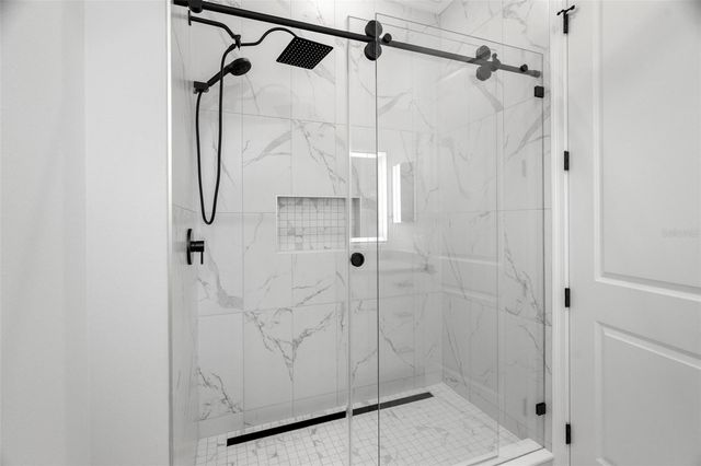 324 3RD AVENUE N, Safety Harbor, FL 34695