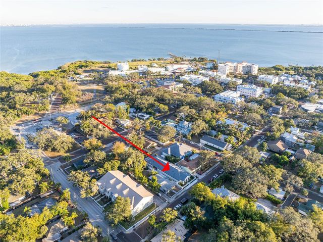 324 3RD AVENUE N, Safety Harbor, FL 34695