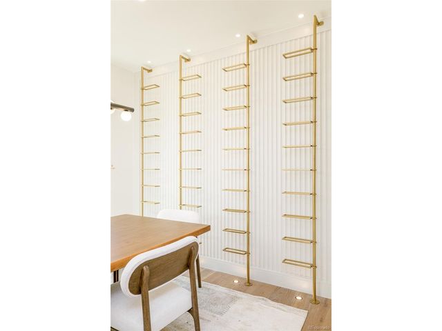 517 Cook St, Denver, CO 80206