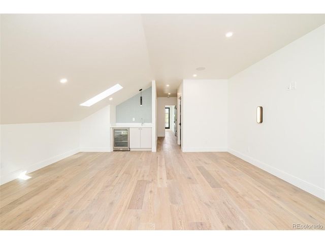 517 Cook St, Denver, CO 80206