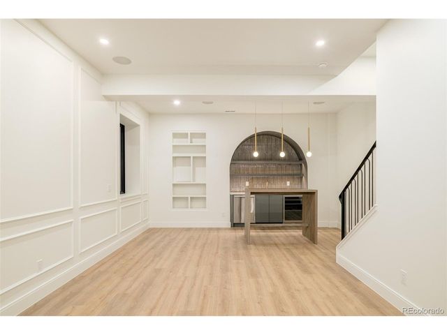 517 Cook St, Denver, CO 80206
