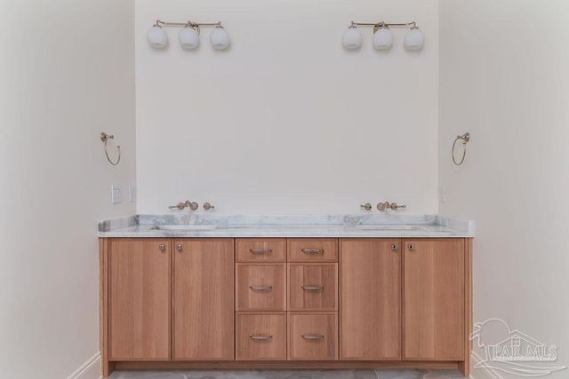 1611 E Gadsden St, Pensacola, FL 32501