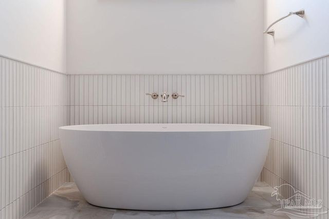 1611 E Gadsden St, Pensacola, FL 32501