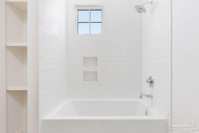 1611 E Gadsden St, Pensacola, FL 32501