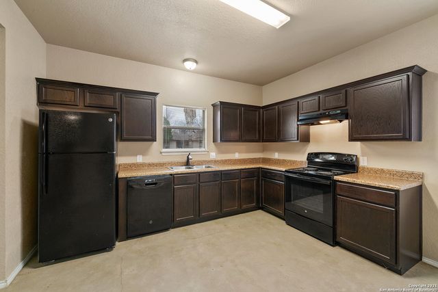 1534 Lahn Road, New Braunfels, TX 78130