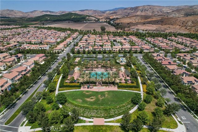 85 Sedgewick, Irvine, CA 92620