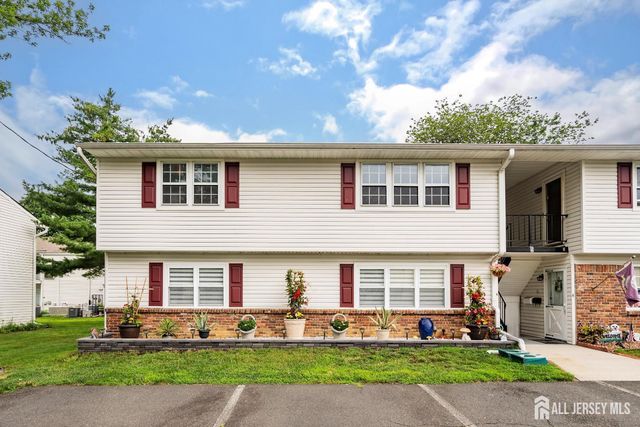 5 Pennsylvania Drive, Matawan, NJ 07747