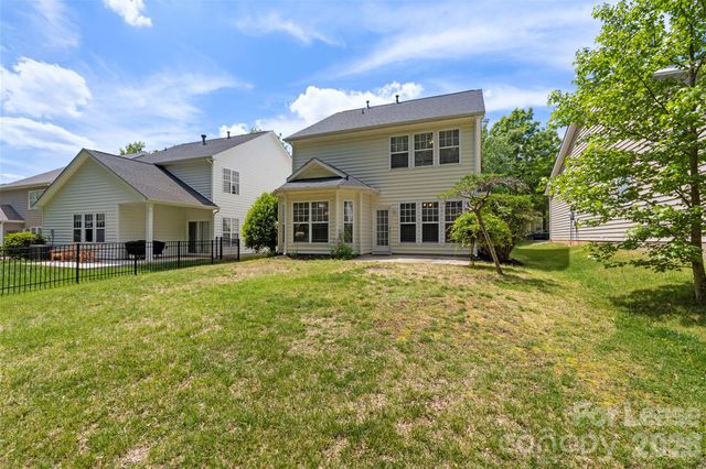 1141 Hammond Drive, Matthews, NC 28104