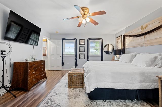 618 Soose Rd, Shaler, PA 15209