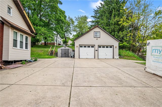 618 Soose Rd, Shaler, PA 15209
