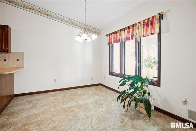 2312 Flaxen Mill Court, Springfield, IL 62704